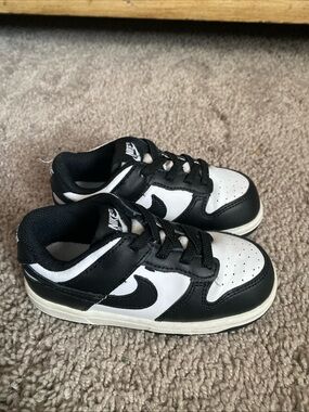 Nike SB Pandas Black and White Low-Top Sneakers Toddler Size 8C